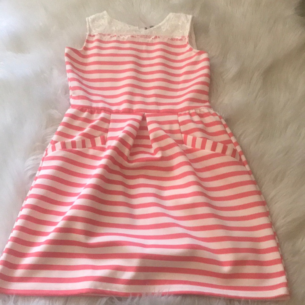 Blush and cream short sleeve dress